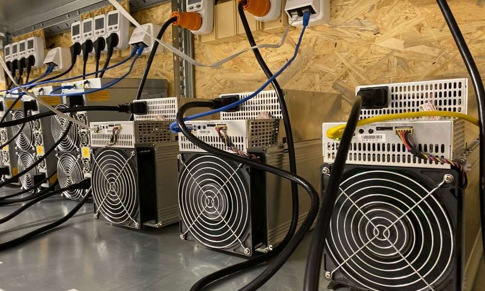 Compass Mining To Add 25,000 ASIC Miners Just Weeks After Staff Cuts